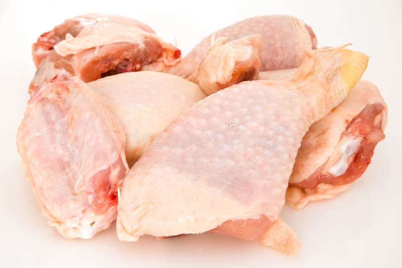 Pedazos De Carne Cruda Del Pollo Imagen de archivo Imagen de piezas
