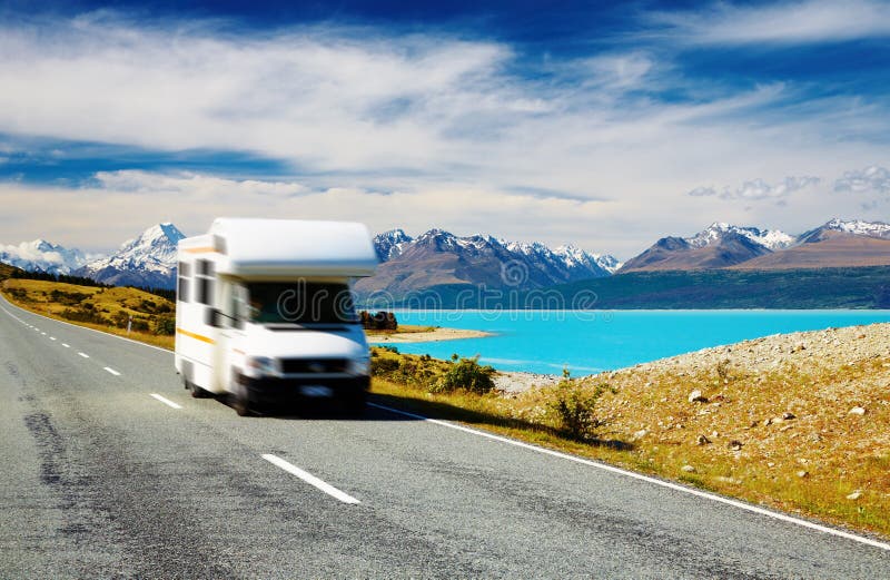 El viajar por el motorhome foto de archivo El viajar por el motorhome foto de archivo