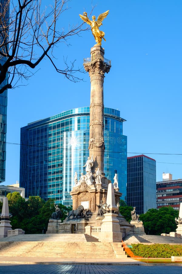 El ángel de la independencia, un símbolo de Ciudad de México imágenes de archivo libres de regalías El ángel de la independencia, un símbolo de Ciudad de México imágenes de archivo libres de regalías
