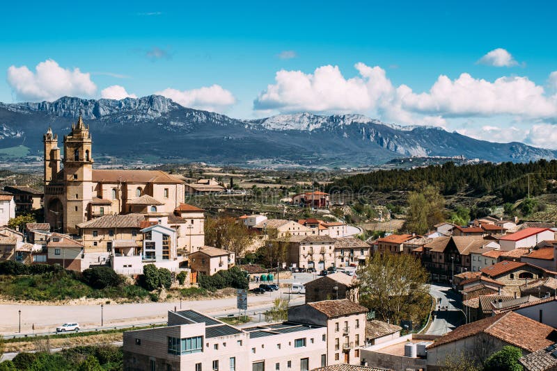 Elciego χωριό, Ισπανία στοκ φωτογραφία Elciego χωριό, Ισπανία στοκ φωτογραφία
