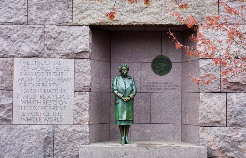 Eleanor Roosevelt Statue, monumento del FDR en Washington, D C foto de archivo Eleanor Roosevelt Statue, monumento del FDR en Washington, D C foto de archivo