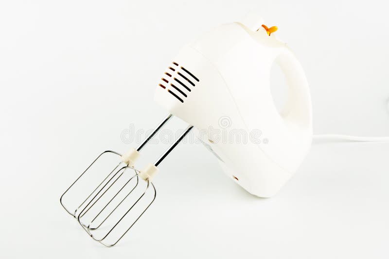 Electric food mixer with beaters