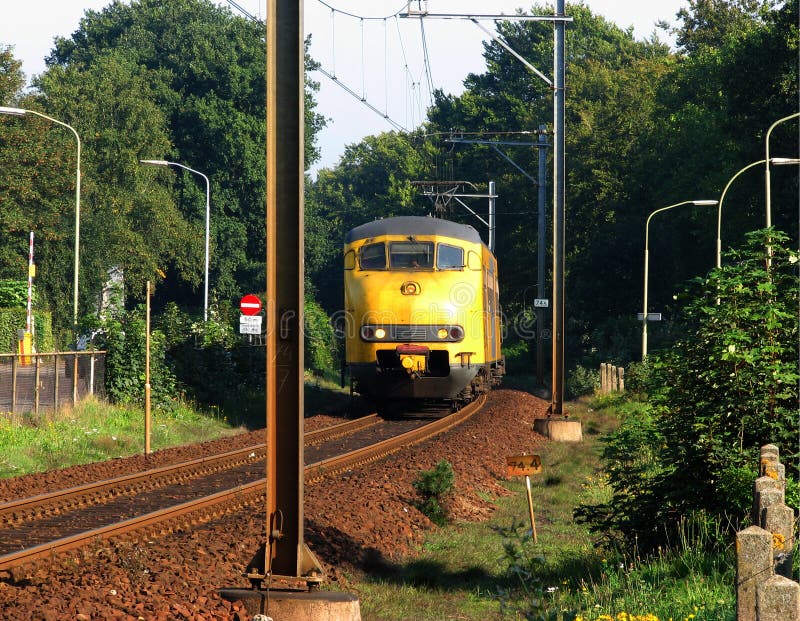 Electric railway engine