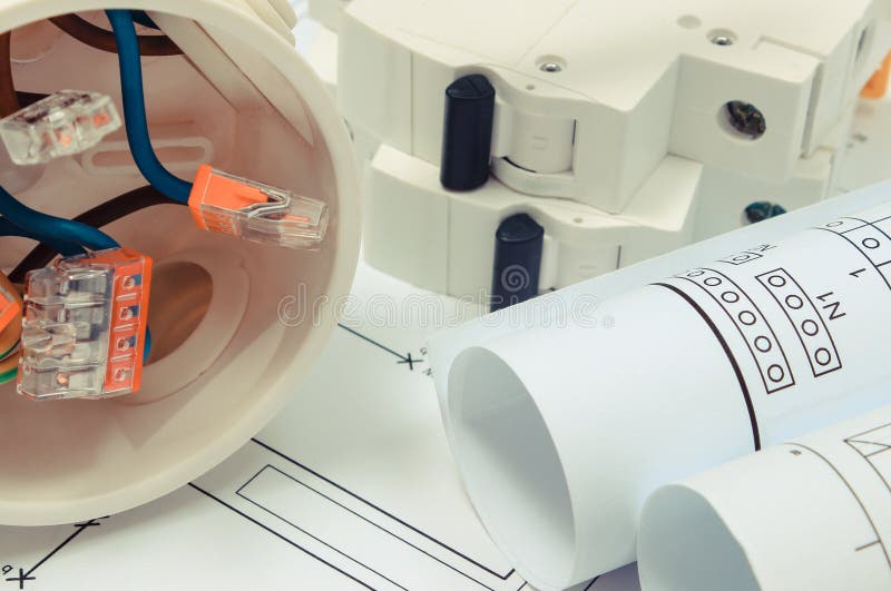 Electrical Box with Connections of Electric Copper Wires, Electric Fuse