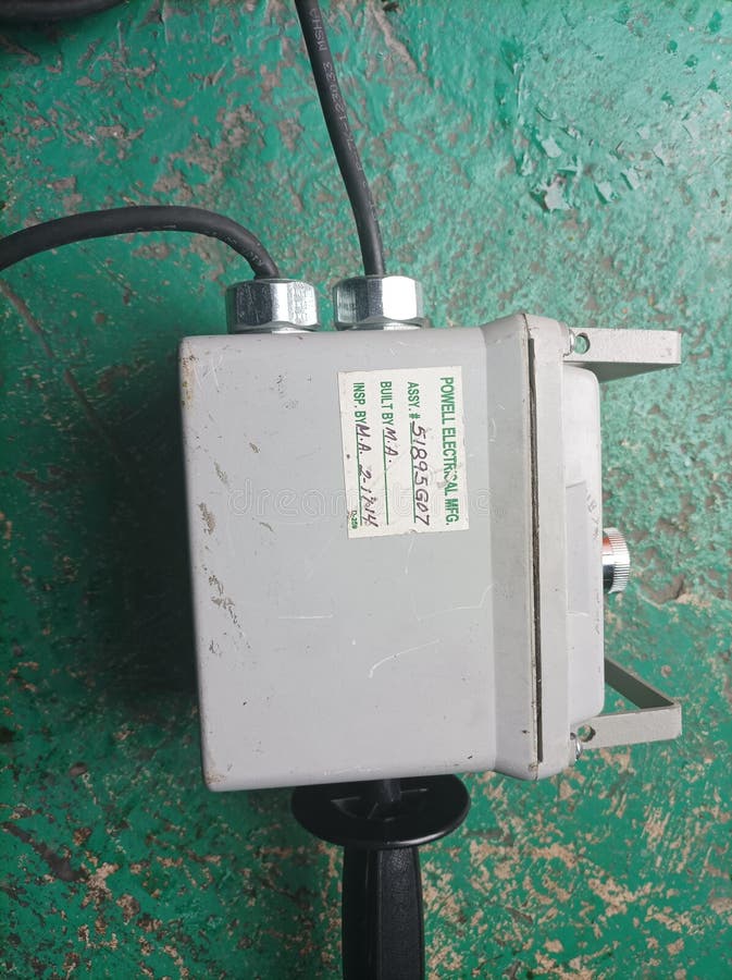 Maintenance Vacuum Circuit Breaker Stock Photos Free & RoyaltyFree