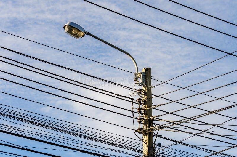 366 Electricity Post Lamp Cables Stock Photos Free & RoyaltyFree