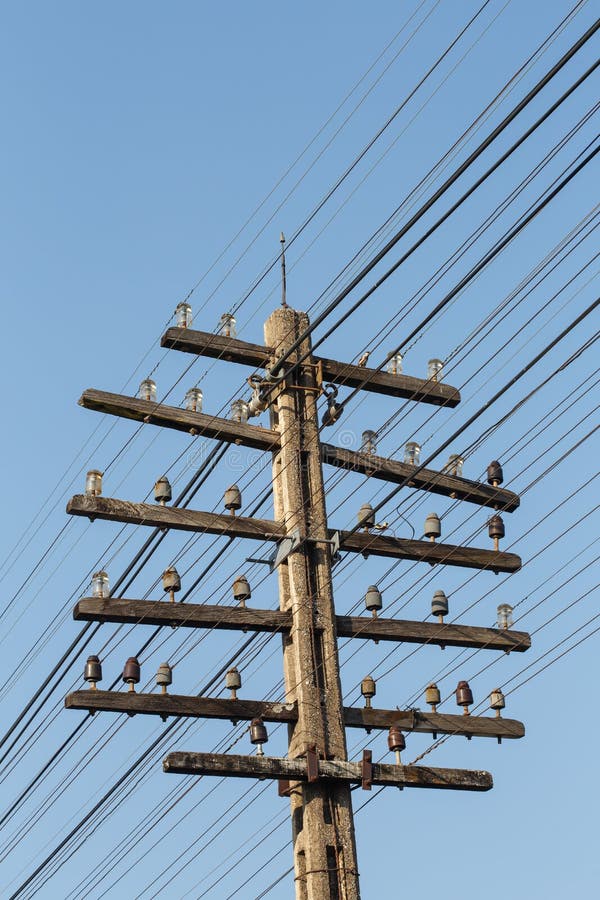 electricity-post-low-voltage-power-transmission-lines-construction-distribution-system-underground-electrical-construction-42007516.jpg