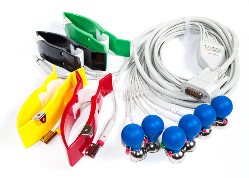 Electrodos y cable de ECG imagen de archivo. Imagen de equipo 33392209