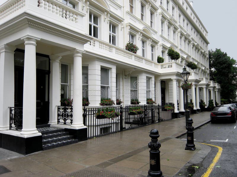 Elegant London Townhouses stock image. Image of apartment 8180681