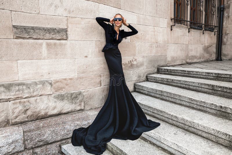 Fabulous Stunning And Elegant Stylish Black Evening Gown /Prom Dresses  /Maxi Dresses 2020 - YouTube