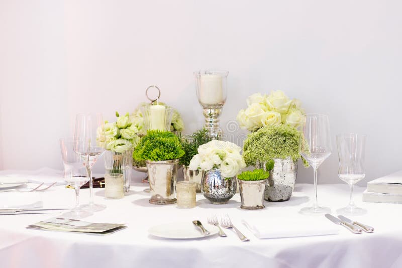 Elegant Table Set In Green And White For Wedding Or Event Party ... Elegant Table Set In Green And White For Wedding Or Event Party ...