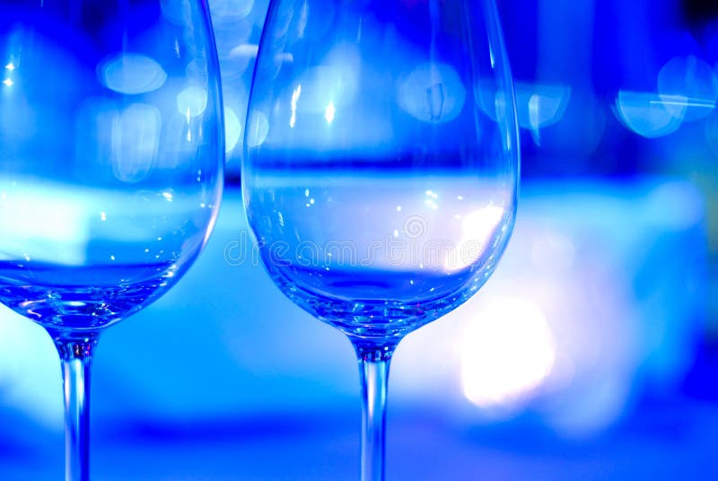 Ochelari de vin eleganți stock photo