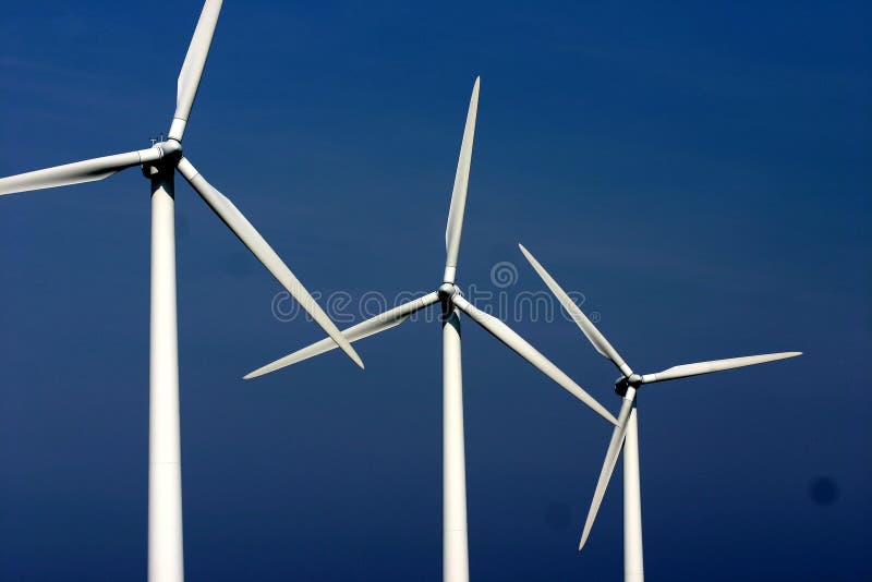 Elektricitet mal wind fotografering för bildbyråer