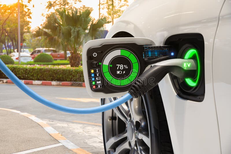 Elektrisch voertuig die op straatparkeren veranderen met graphical user interface, Toekomstig EV-autoconcept Elektrisch voertuig die op straatparkeren veranderen met graphical user interface, Toekomstig EV-autoconcept