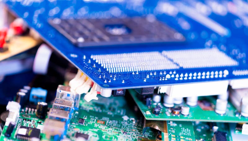 Elektronische Geräte verschwenden Ready Wiederverwertung.
