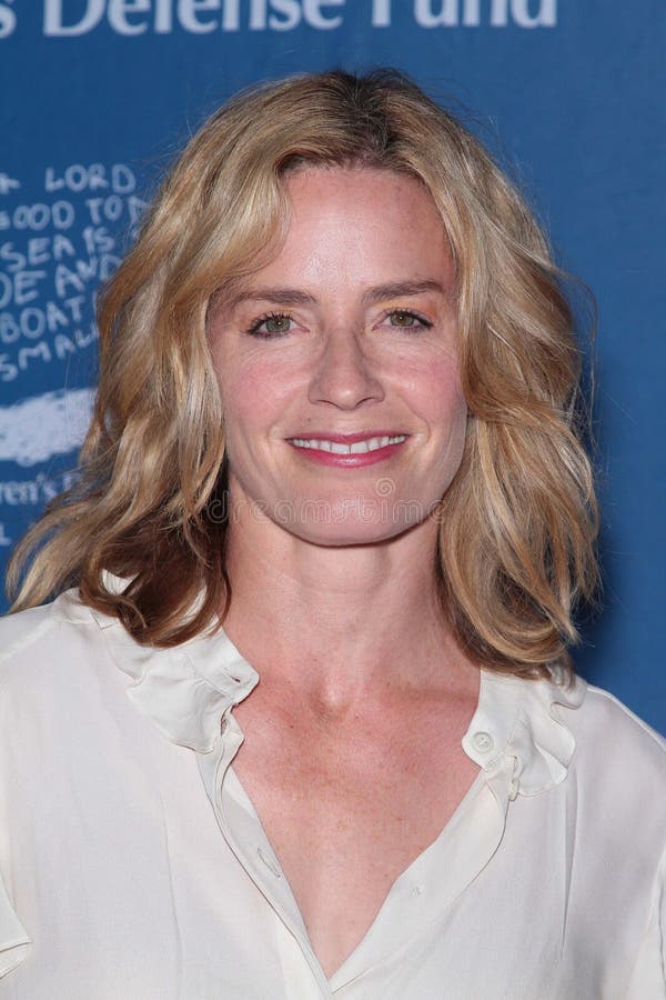 Elisabeth Shue editorial stock image. Image of odds, annual - 22762474