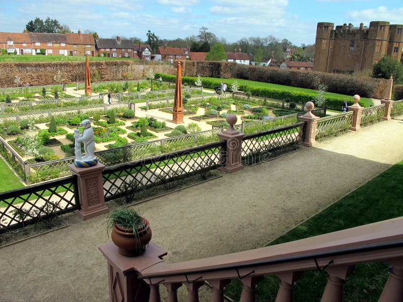 Elisabethanischer Garten, Kenilworth. Stockbild Bild von