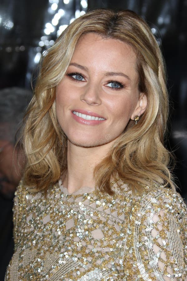 Elizabeth Banks at the Man On A Ledge Los Angeles Premiere, Chinese Theater, Hollywood, CA 01-23-12