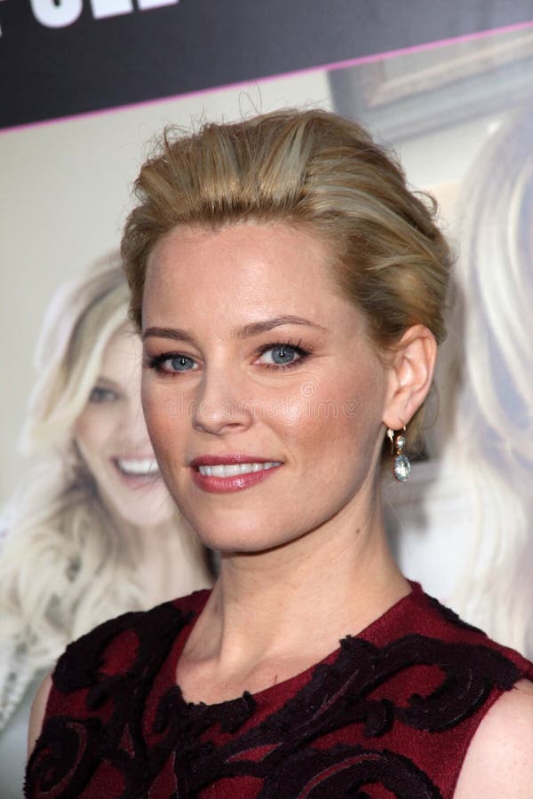 Elizabeth Banks at the What to Expect When You're Expecting Los Angeles Premiere, Chinese Theater, Hollywood, CA 05-14-12