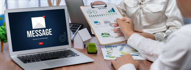 Email notification message showing on computer screen brisk royalty free stock images