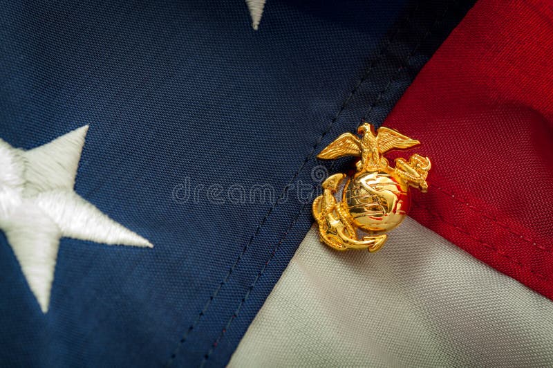 Emblema del corpo della marina degli Stati Uniti e la bandiera americana