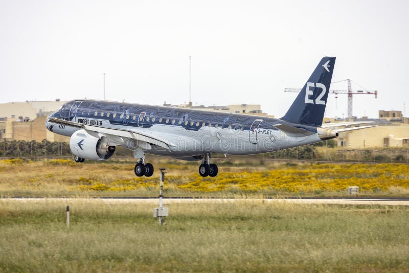 Embraer Demonstrator Aircraft Landing Editorial Image - Image of a320 ...