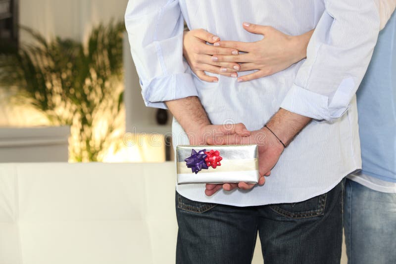 Embrassement de couples photographie stock Embrassement de couples photographie stock