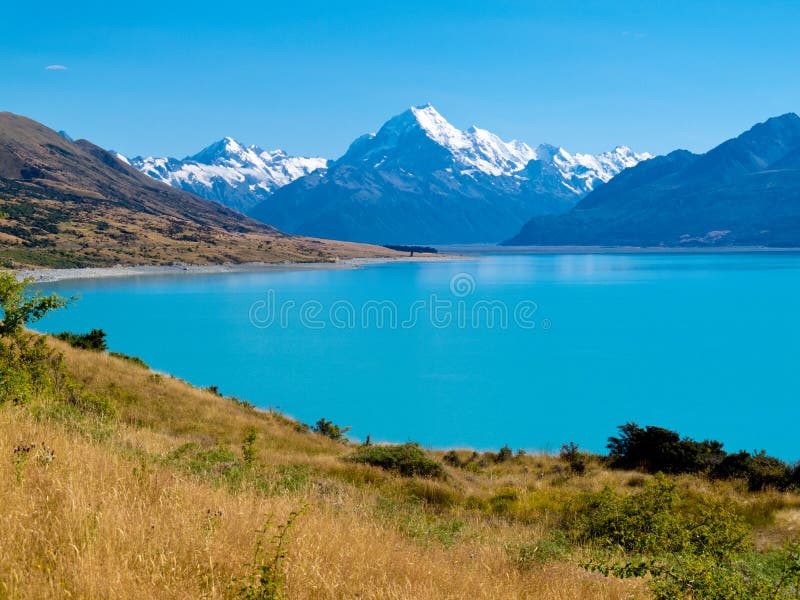 Emerald glacier Lake Pukaki, Aoraki Mt Cook NP, NZ