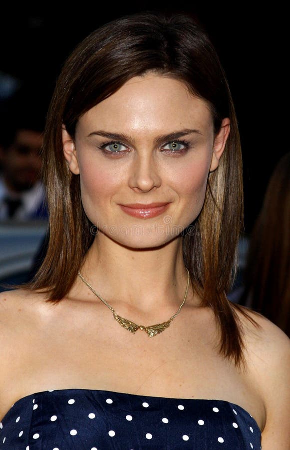 Emily Deschanel redaktionelles foto. Bild von ausgegeben 107116856