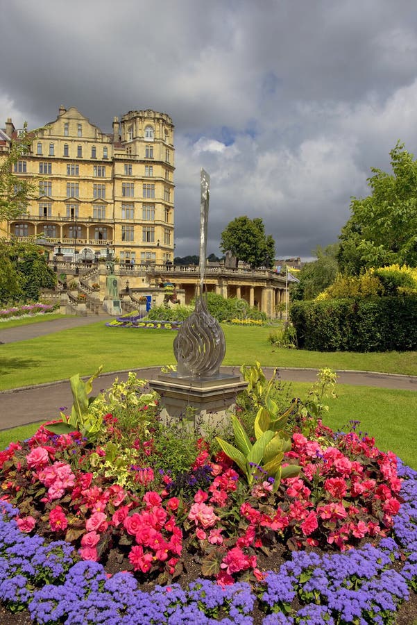 BATH, ENGLAND - JULY 28: the Empire Hotel, by architect Major Charles Edward Davis for the hotelier Alfred Holland on July 28, 2015 in Bath, Somerset, England now converted to apartments. BATH, ENGLAND - JULY 28: the Empire Hotel, by architect Major Charles Edward Davis for the hotelier Alfred Holland on July 28, 2015 in Bath, Somerset, England now converted to apartments