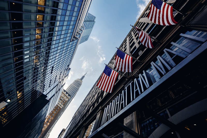 Empire State Building And 34th Street Editorial Image - Image of real ...