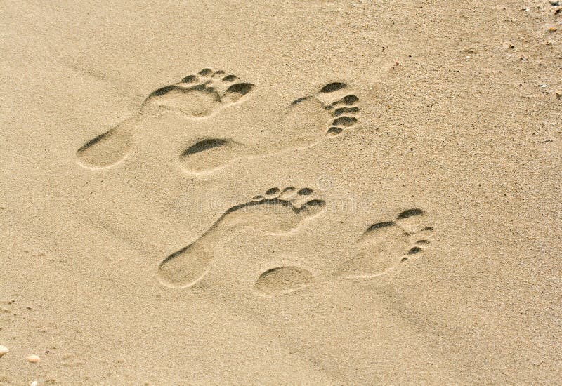 Empreintes de pas sur le sable