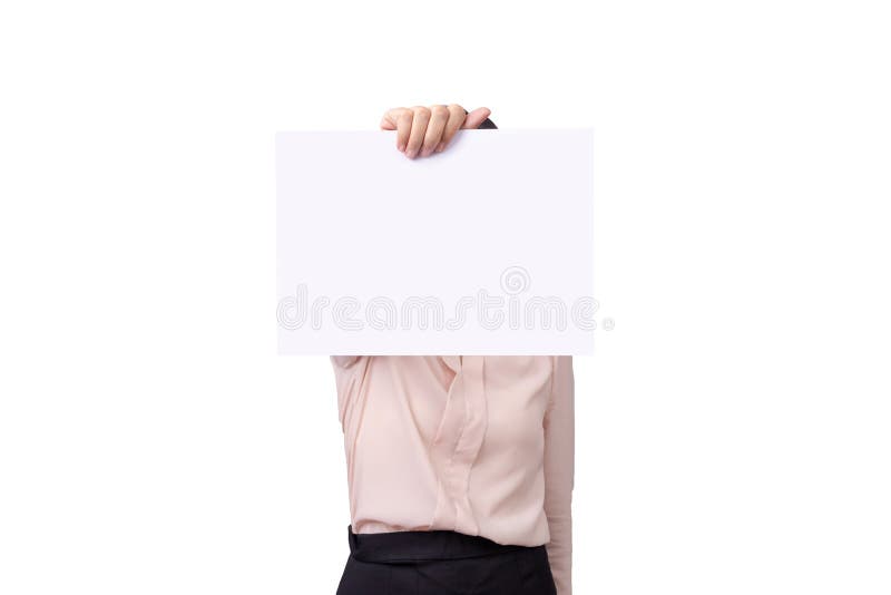 Empresaria que lleva a cabo la muestra blanca en blanco del papel de tablero del cartel con el espacio vacío de la copia aislado fotografía de archivo Empresaria que lleva a cabo la muestra blanca en blanco del papel de tablero del cartel con el espacio vacío de la copia aislado fotografía de archivo
