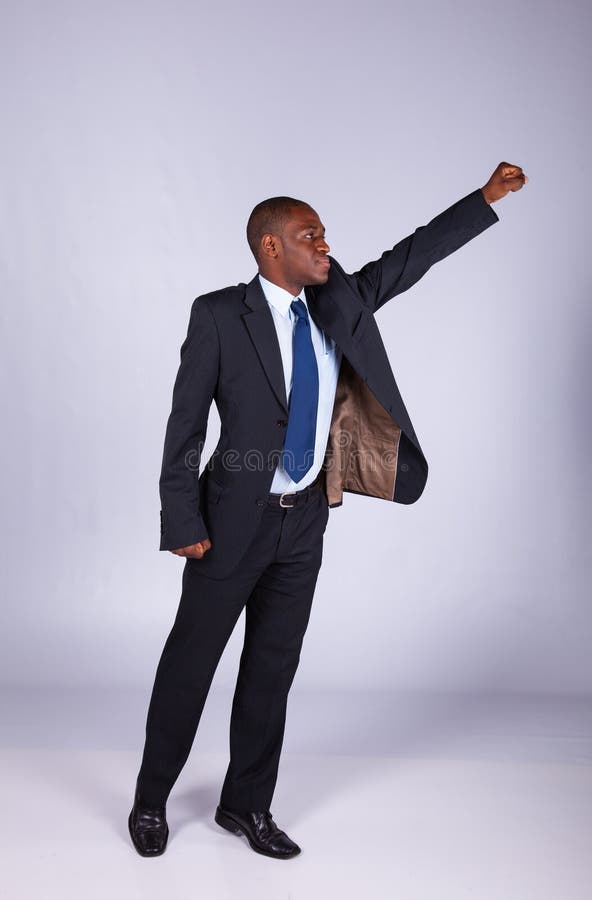 Empresário africano poderoso imagens de stock