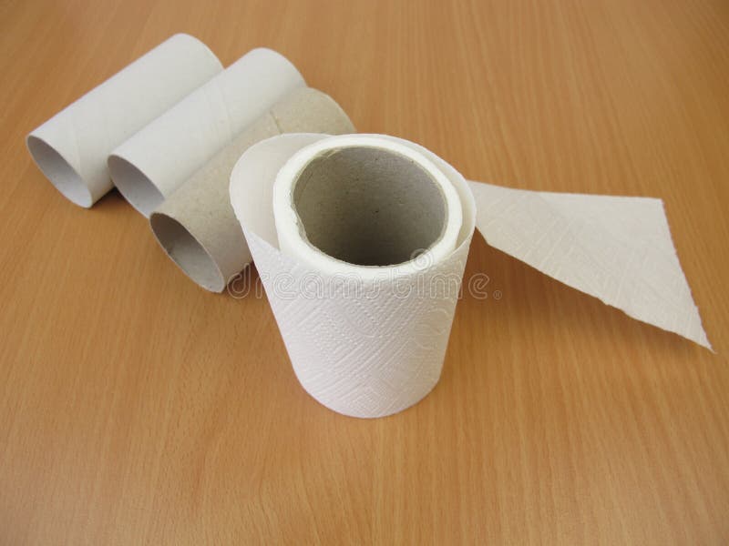 Reusable center tube for eco-friendly tube-free toilet paper rolls Brown 