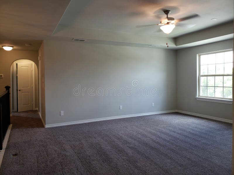 Empty room of second floor in a new house TX