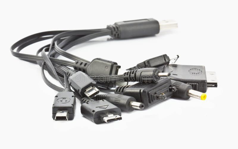 Enchufes de carga del usb del teléfono celular imagen de archivo libre de regalías Enchufes de carga del usb del teléfono celular imagen de archivo libre de regalías