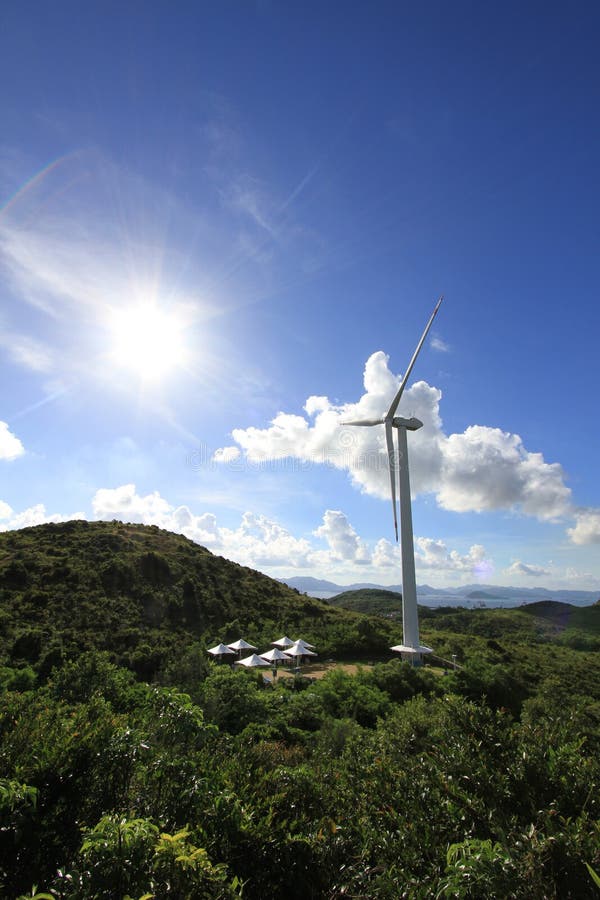 Energia de Eco das energias eólicas foto de stock Energia de Eco das energias eólicas foto de stock