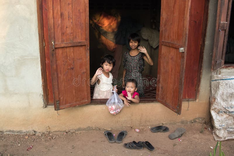 Enfants orphelins images libres de droits Enfants orphelins images libres de droits