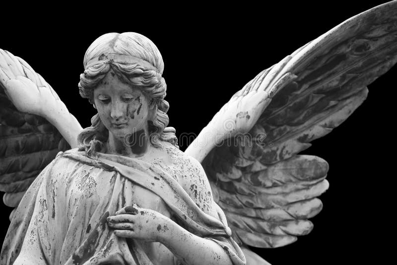 Engelenstandbeeld op kerkhof