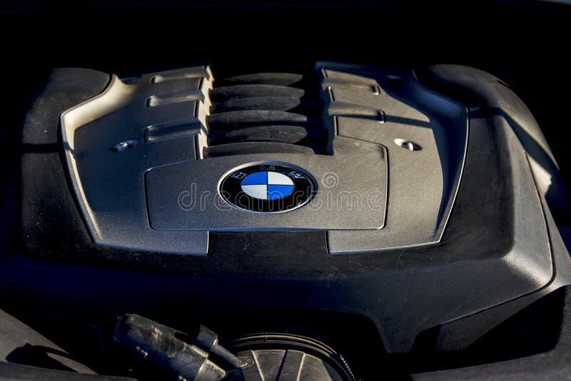 Engine of BMW 750Li e66 editorial image. Image of editorial - 39862925