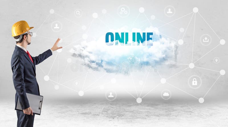 Inginer care lucrează la un concept social media royalty free stock images