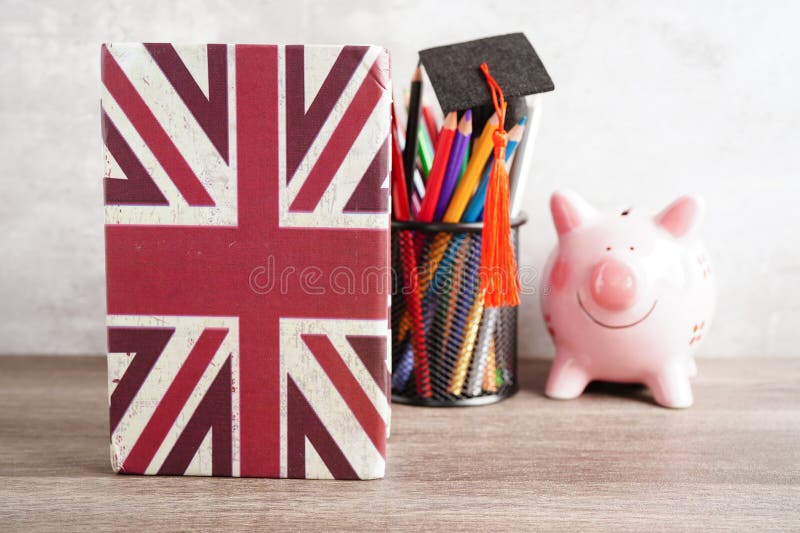 English Book with Graduate Hat, Learning and Tutorial for Foreigner