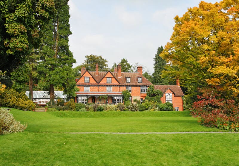English Manor House and Garden