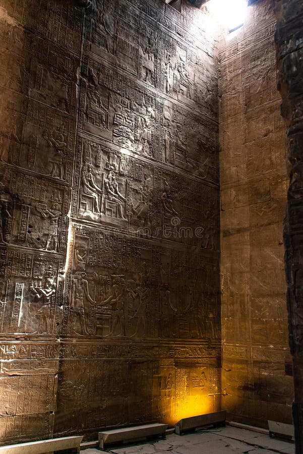 Enlightened Hieroglyphs Inside the Sanctuary at the Centre of the ...