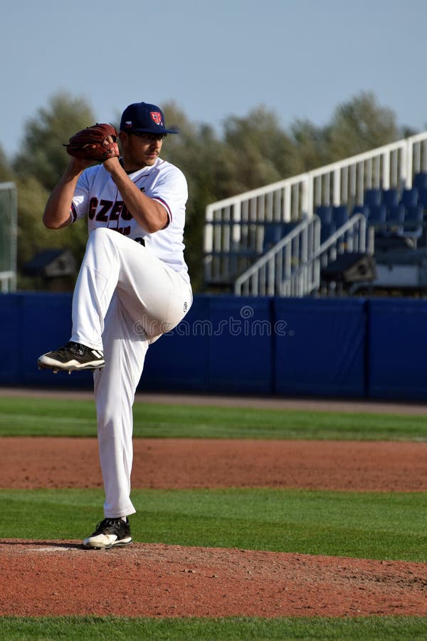 Wind up of Czech pitcher in the Super 6 game against the Spanish team. This Super 6 event, which will be staged for the first time this year in Hoofddorp, The Netherlands, from September 18 to 23, will gather the six best teams of European baseball and the sixt best teams of European softball. Wind up of Czech pitcher in the Super 6 game against the Spanish team. This Super 6 event, which will be staged for the first time this year in Hoofddorp, The Netherlands, from September 18 to 23, will gather the six best teams of European baseball and the sixt best teams of European softball.