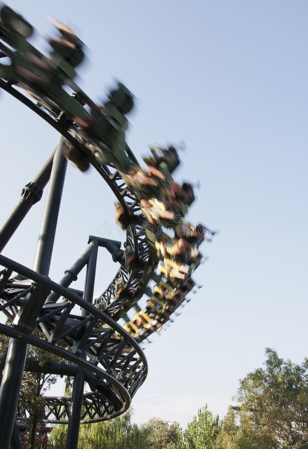 Скорость развлечения. Братеевский парк ржавые корабли. Thrill-Seekers in the Efteling.