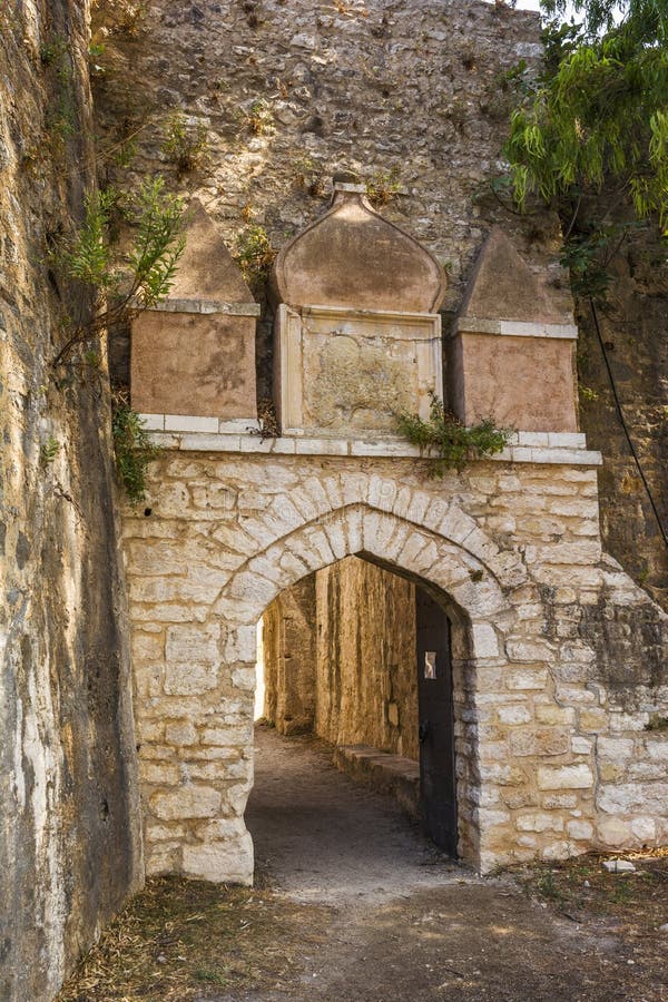 Entrada del castillo veneciano de Agia Mavra - isla griega de Lefkada fotos de archivo Entrada del castillo veneciano de Agia Mavra - isla griega de Lefkada fotos de archivo