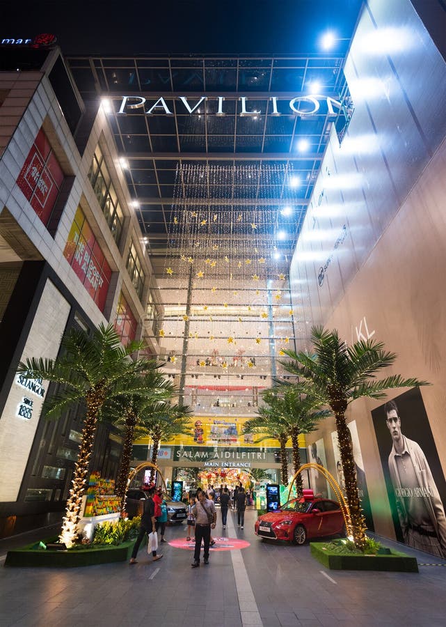 Kuala Lumpur,Malaysia - Nov 5 2018 : Louis Vuitton shop at Pavilion  shopping mall,Bukit Bintang Stock Photo - Alamy