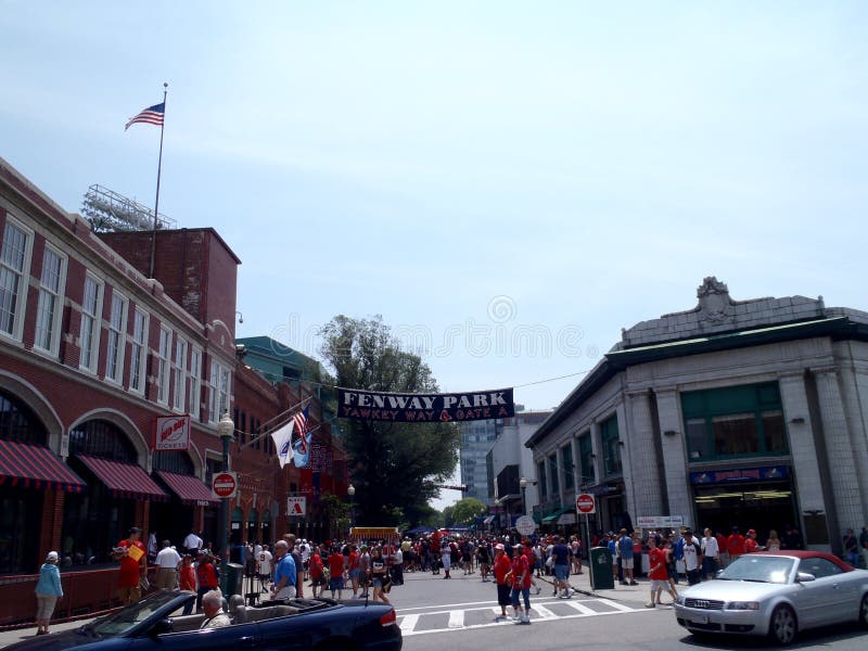 20 Yawkey Way Store Stock Photos, High-Res Pictures, and Images - Getty  Images